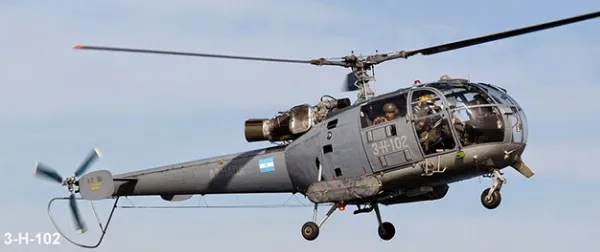 Estudiantes de la IMPA buscan recuperar un histórico helicóptero