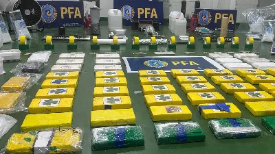 Allanamientos en Quilmes y CABA: Desbaratan banda narco y secuestran más de 70 kilos de cocaína