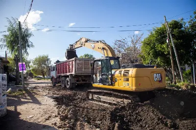 Avanza la obra de pavimentos en el barrio La Cañada de Quilmes Oeste