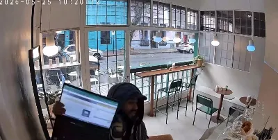 Pidió un café y terminó robando: el insólito asalto en una cafetería de Quilmes