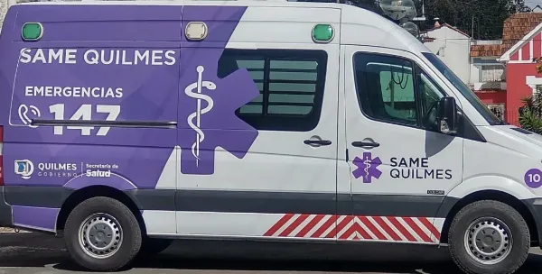 Conmoción en pleno centro de Quilmes por la muerte de un hombre en la vía pública