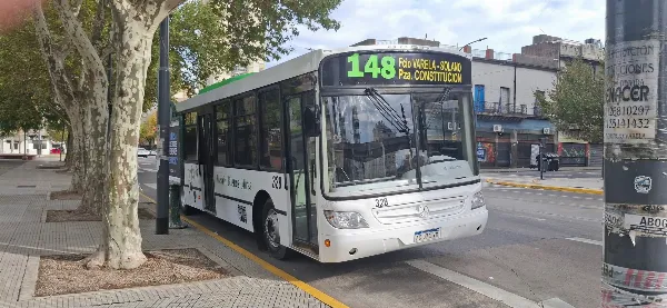 Duró poco la vuelta de la Línea 148: Nuevo paro de choferes y servicio interrumpido