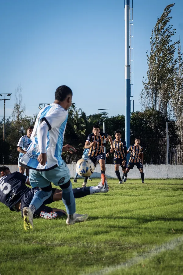 “Los Mates” no pudieron contra Dock Sud y siguen en zona de descenso