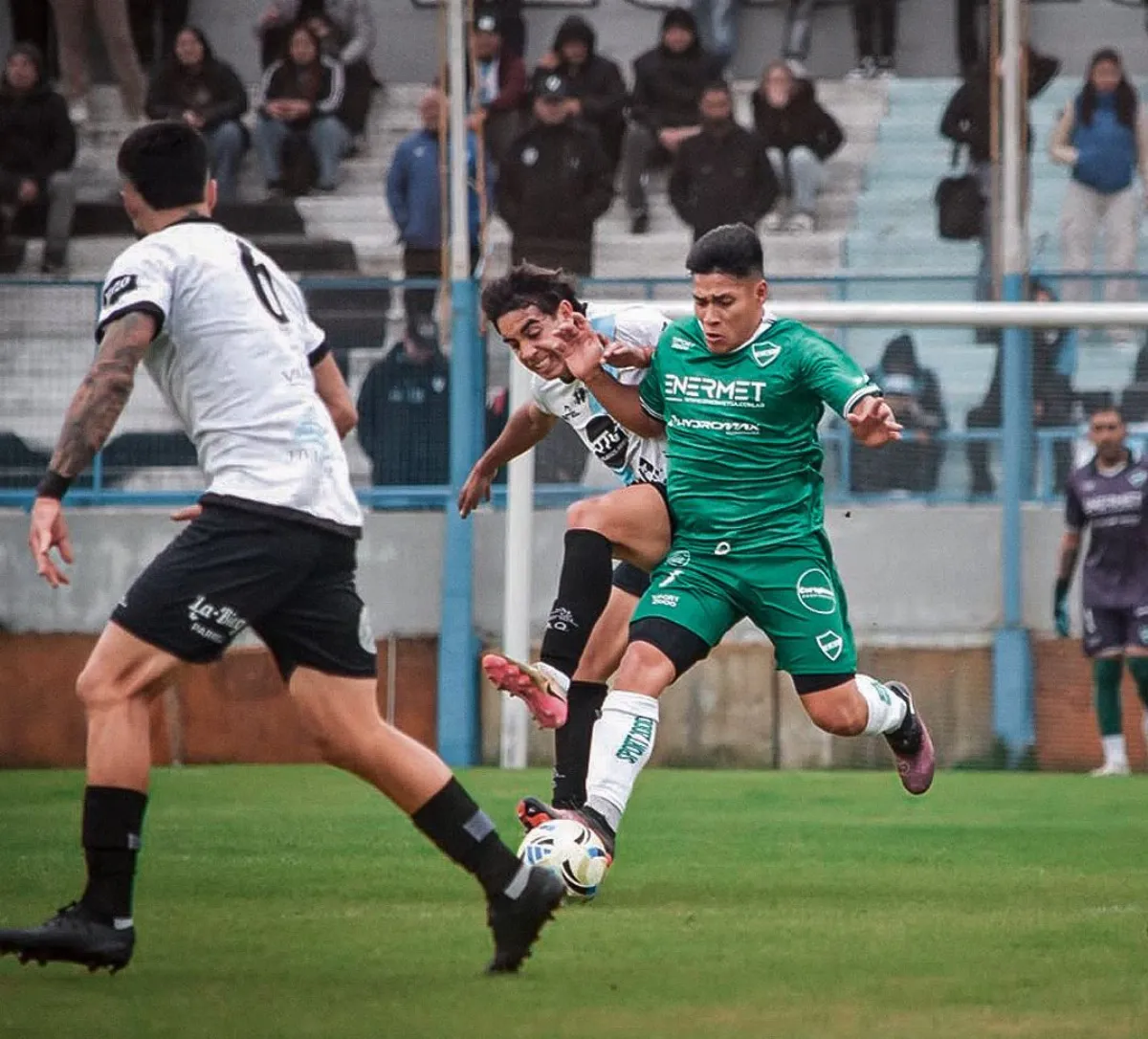 “Los Mates” obtuvieron tres puntos valiosos frente a Ituzaingó de local