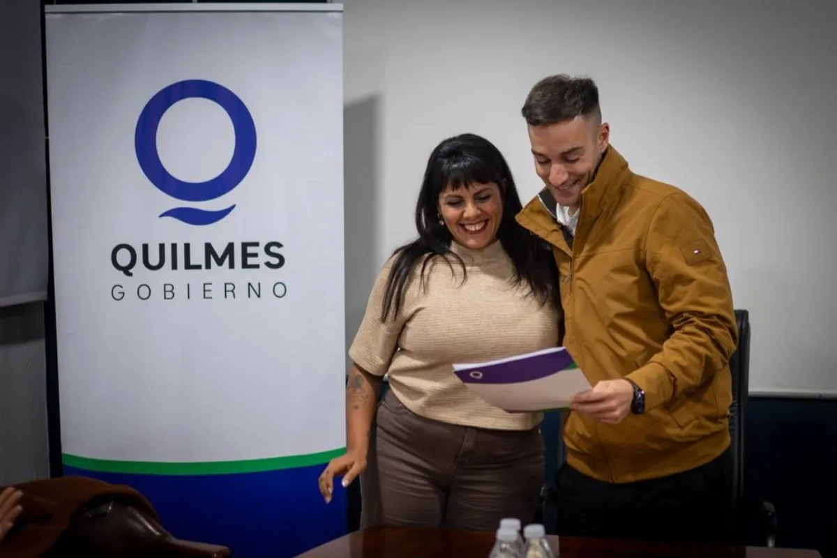El Municipio le entregó una ayuda económica al QAC para la construcción de un SUM