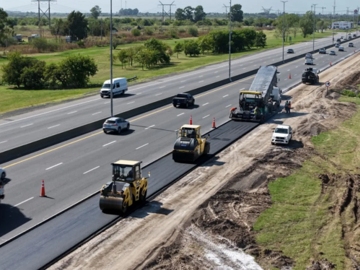 Avanza la construcción cuarto carril en la autopista Buenos Aires - La Plata