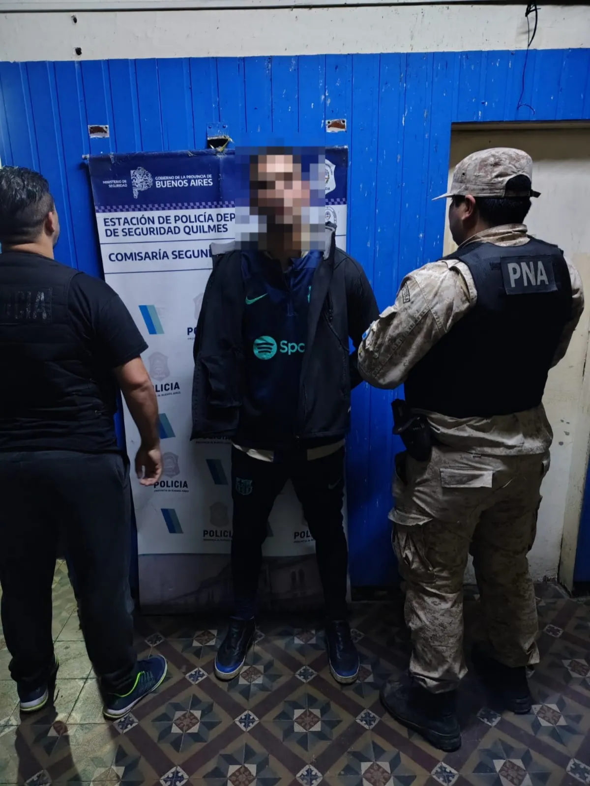 Cuatro detenidos tras persecución por una entradera en Bernal