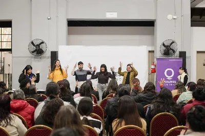Inició el curso de introducción a la Lengua de Señas y Cultura Sorda