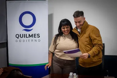 El Municipio le entregó una ayuda económica al QAC para la construcción de un SUM