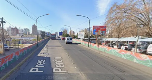 Dramático operativo en el puente 14 de Agosto: Embarazada amenazó con arrojarse al vacío