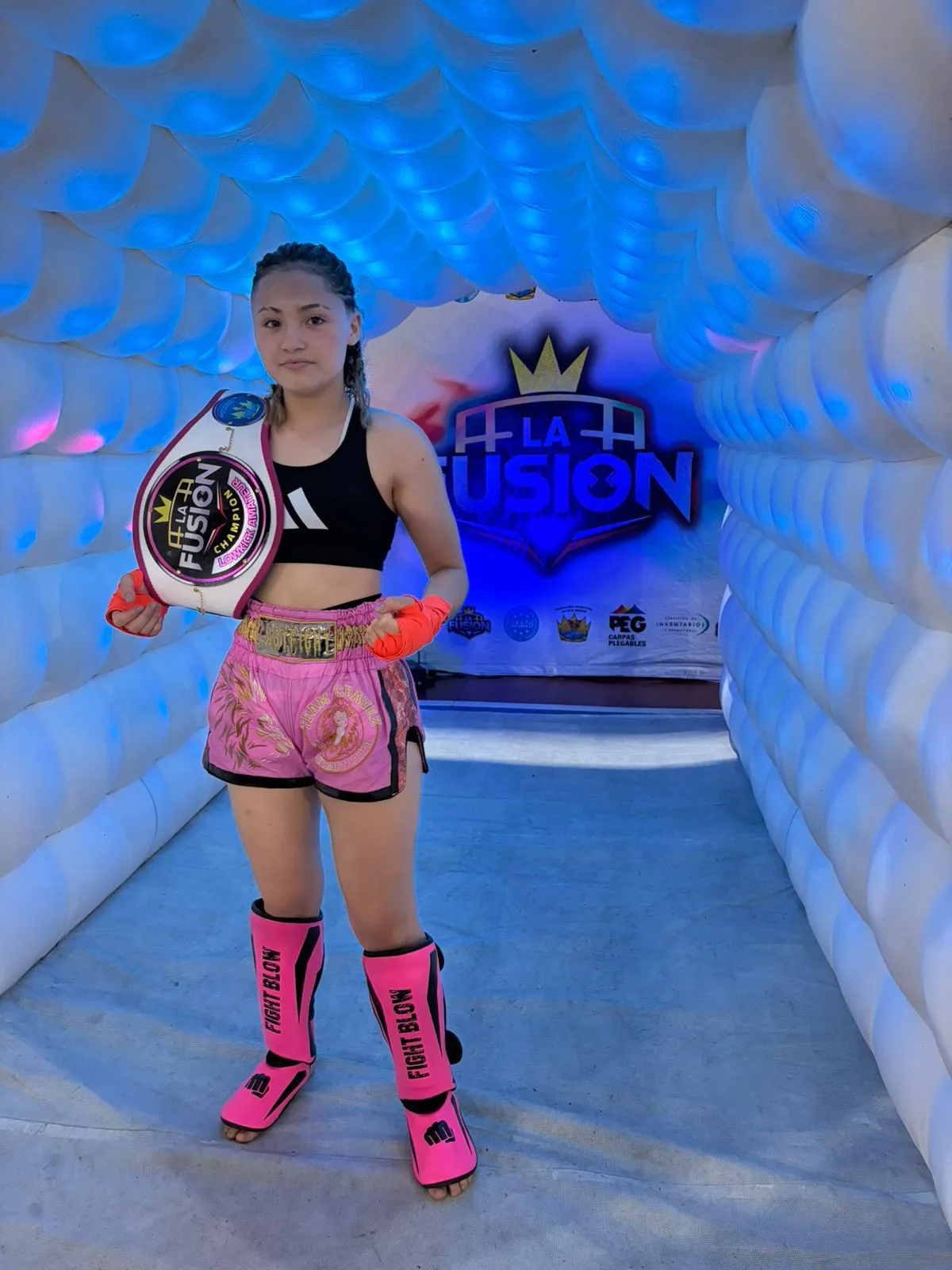 Kiara busca apoyo para representar a la Argentina en el Mundial de KickBoxing de Italia
