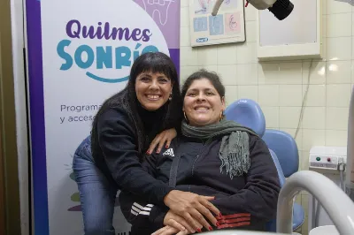 Entregaron prótesis dentales a vecinos en el marco del programa "Quilmes Sonríe"