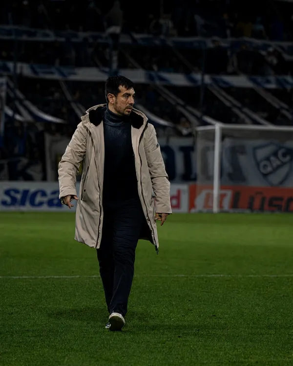 Leandro Gracián dejó de ser el técnico del “Cervecero”