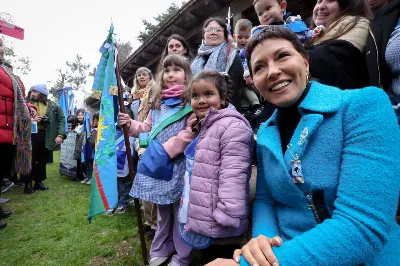 Mayra Mendoza y Eva Mieri encabezaron el acto por los 360 años de Quilmes en Santa Coloma