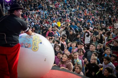 El gran festejo por el Día de las Niñeces convocó a miles de familias