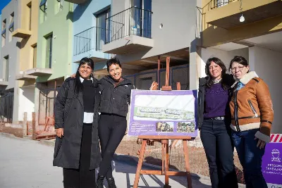 Supervisaron la obra de construcción de 28 viviendas en el barrio La Odisea
