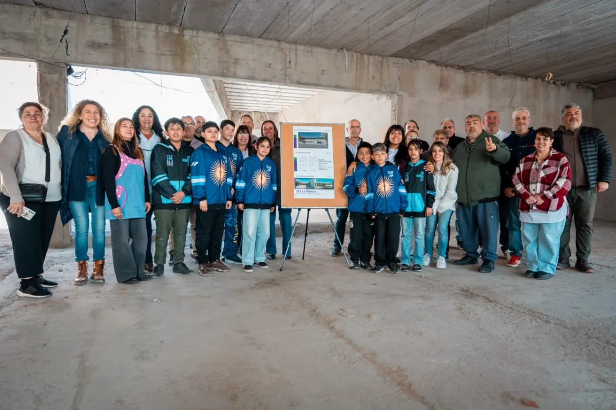 Avanza a buen ritmo la construcción de la nueva secundaria en el barrio La Matera