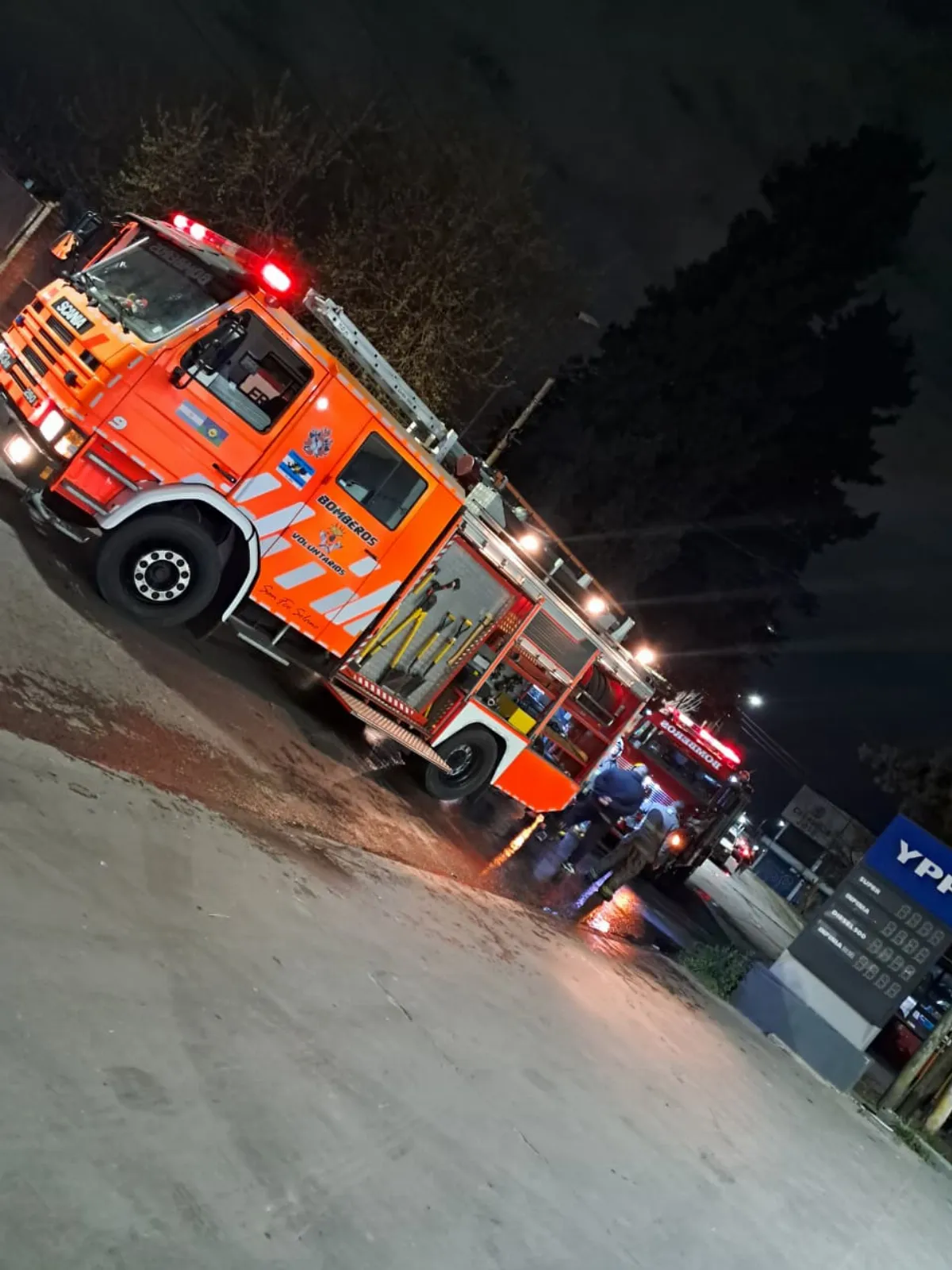 Incendio generalizado en una casa de Solano: seis personas fueron hospitalizadas