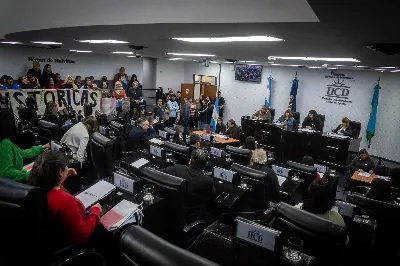 El HCD aprobó cambios para vender 97 vehículos y modificó la ordenanza de guardavidas
