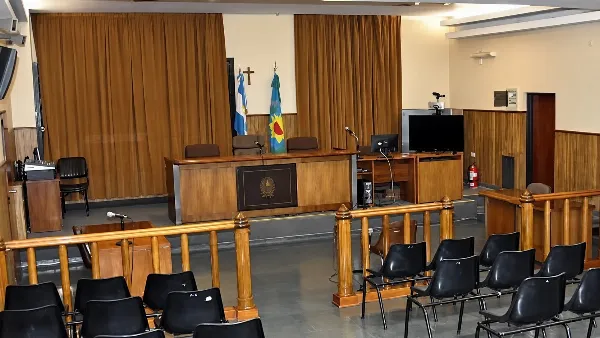 Condenaron a 7 años de prisión a un hombre por balear a dos vecinos en Bernal Oeste