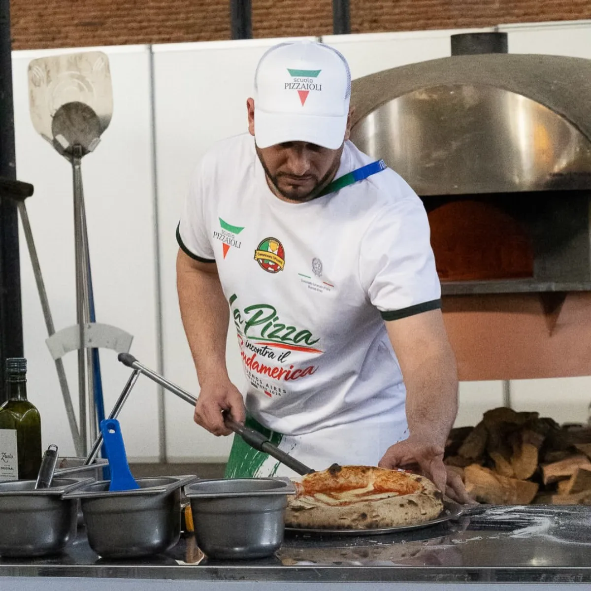 "Horno de Barrio" fue premiada en el Scuola Pizzaioli con dos reconocimientos
