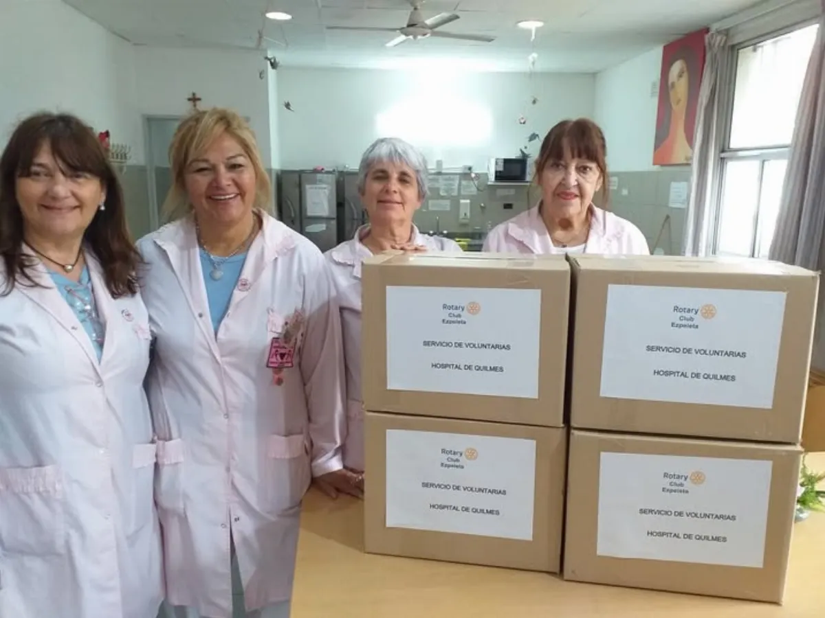 Rotary Club Ezpeleta donó ropa para bebés y niños al Hospital de Quilmes