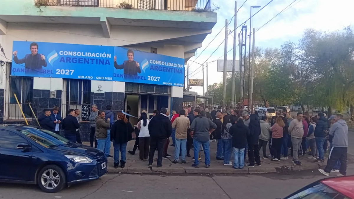 El espacio de Dante Gebel inauguró su primer local en la ciudad y anunció dos nuevas sedes