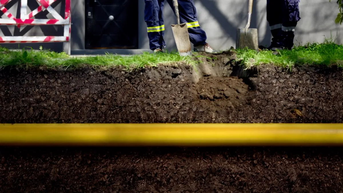 MetroGAS apela a situaciones cotidianas en su nueva campaña para prevenir daños en la red de gas