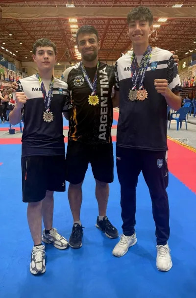 Tres jóvenes de Solano hicieron podio en la Copa del Mundo de Taekwondo en España