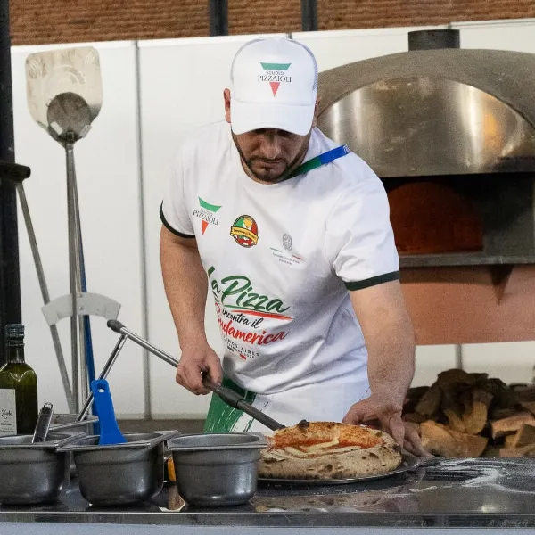 "Horno de Barrio" fue premiada en el Scuola Pizzaioli con dos reconocimientos