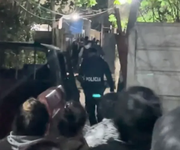 Tiroteo fatal en El Monte: Una mujer asesinada y dos policías detenidas