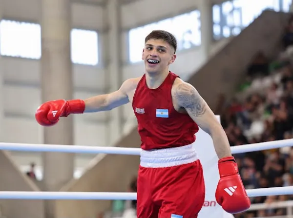Tiene 20 años, es quilmeño y ya es tricampeón argentino de boxeo